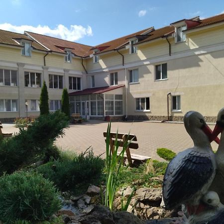 Zhyttedar Ulanov Ngoại thất bức ảnh