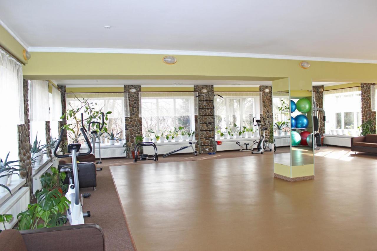 Zhyttedar Ulanov Ngoại thất bức ảnh